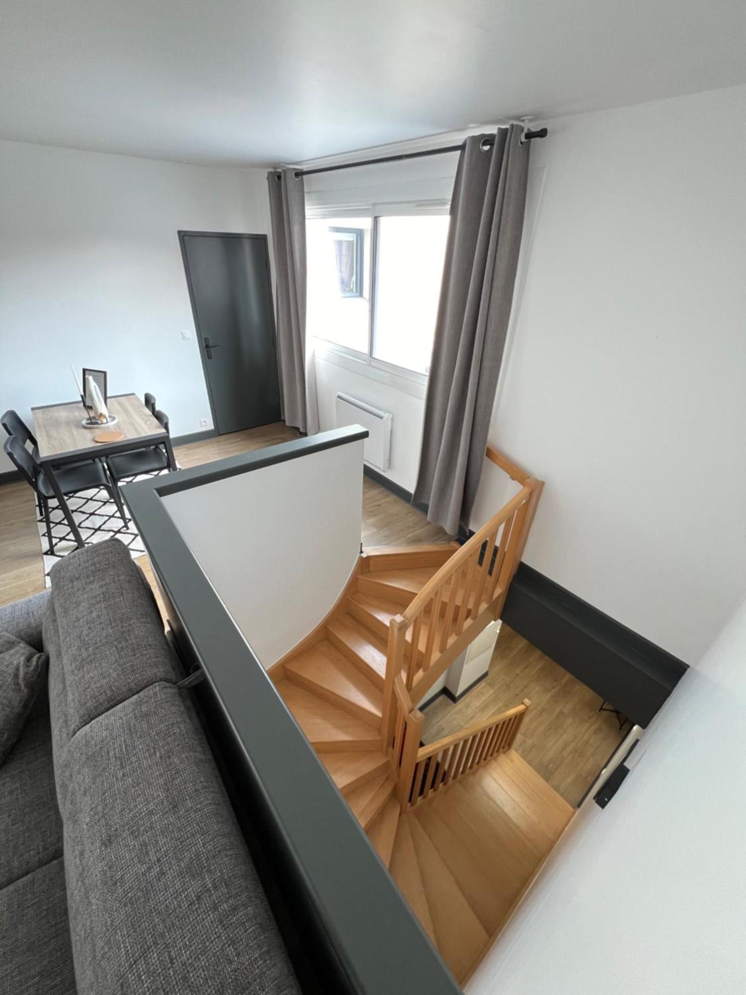 Hyper Centre A 80M Du Vieux Marche, T2 Calme Vue Sur Les Toits Rue Du Minage Apartment La Rochelle  Exterior foto
