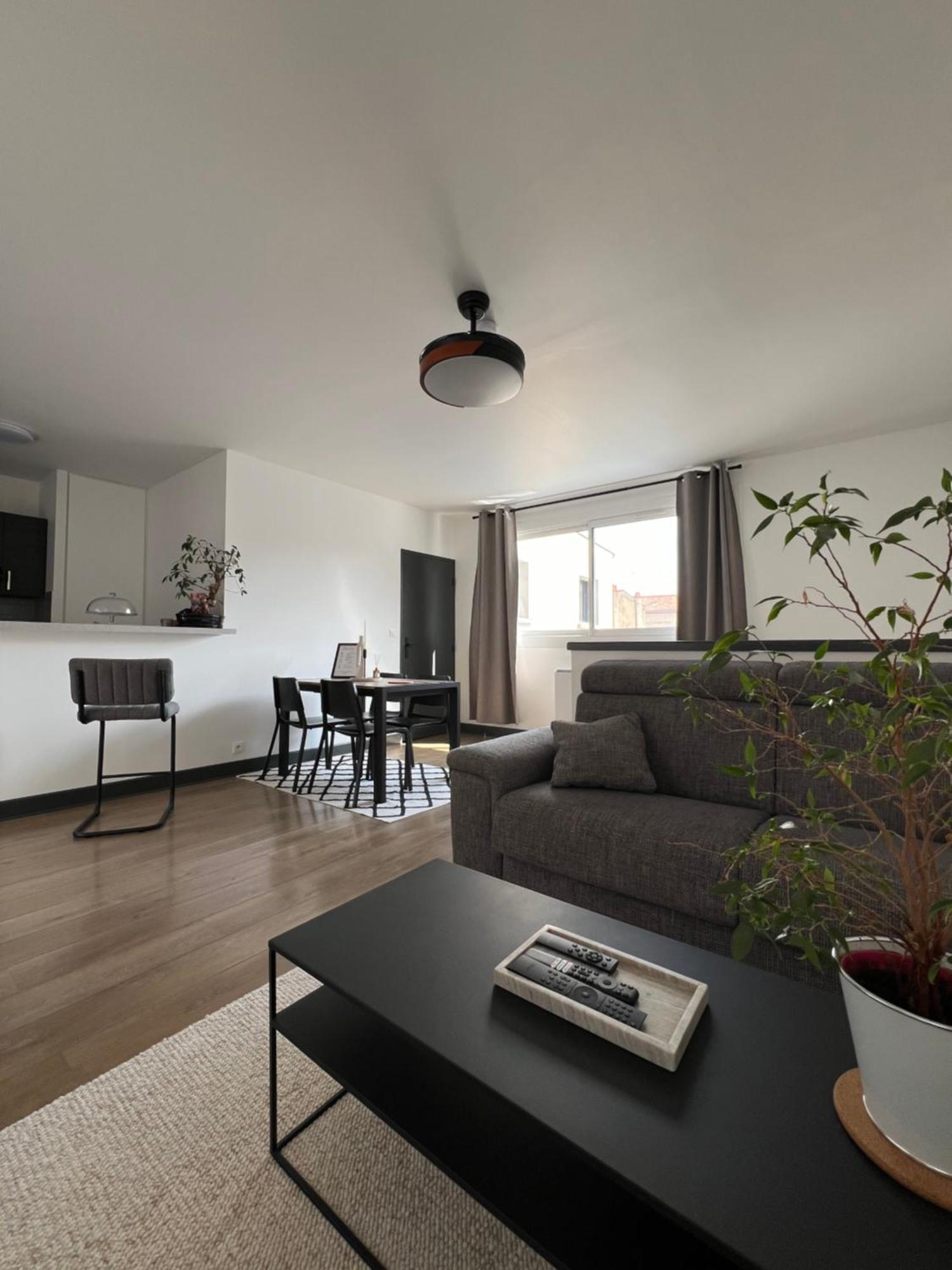 Hyper Centre A 80M Du Vieux Marche, T2 Calme Vue Sur Les Toits Rue Du Minage Apartment La Rochelle  Exterior foto